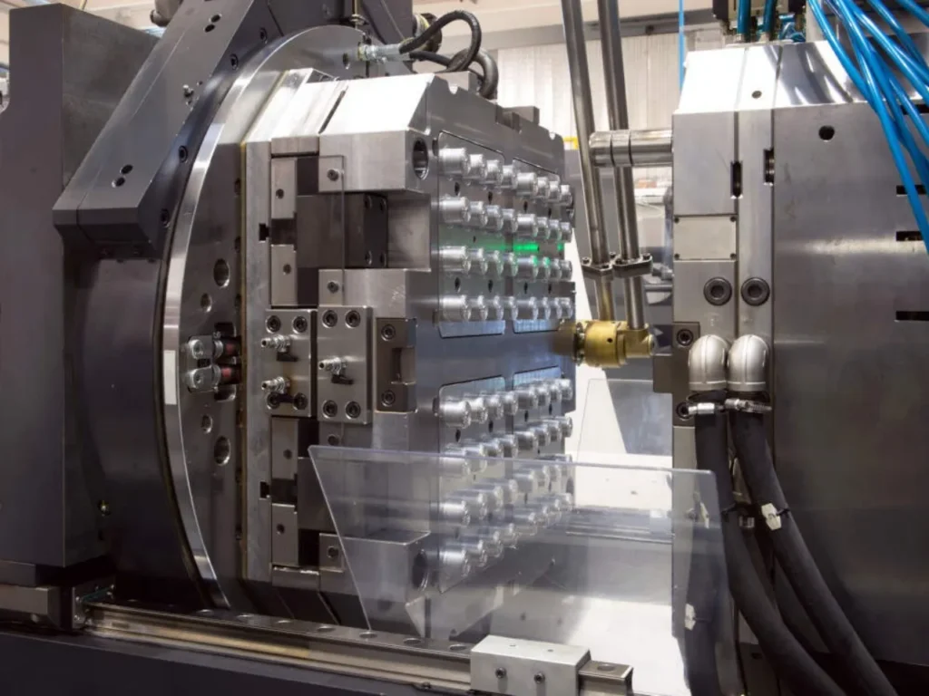 Machine Plastic Molding